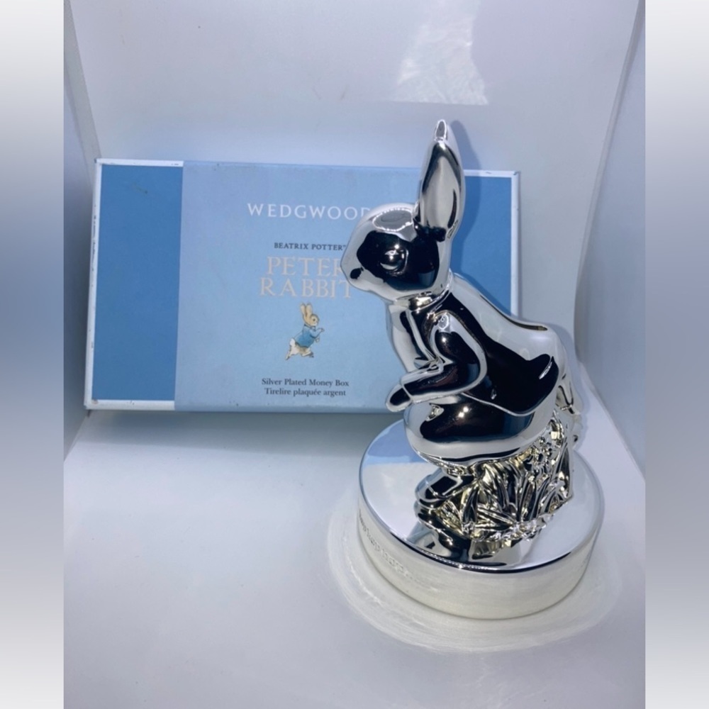Wedgwood Beatrix Potter Peter Rabbit Silver Plate Money Box / Piggy Bank 7.4”